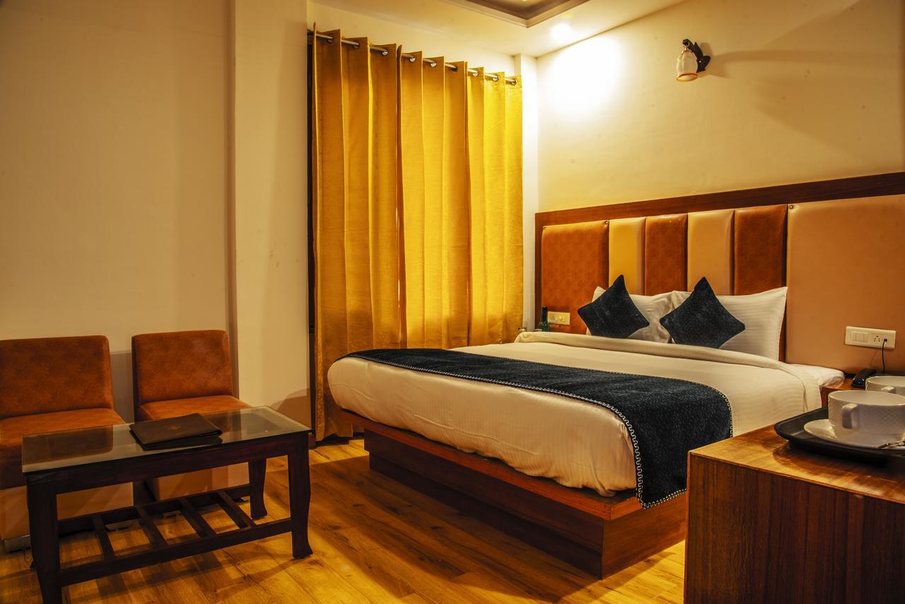 Jade Vine Resort Shimla Buitenkant foto
